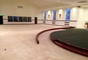 installation-of-new-pews-photo5