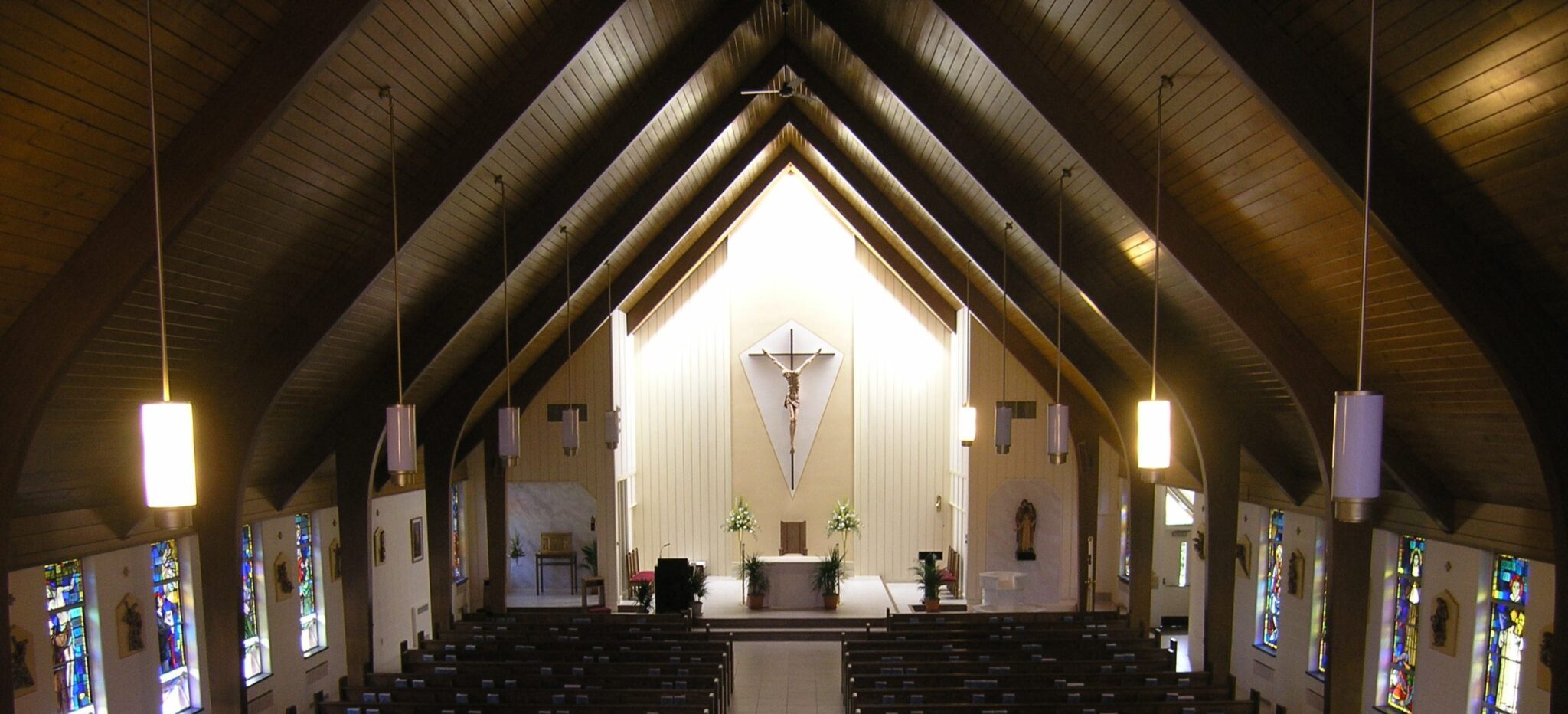 Church Raffters Rafters vs Trusses: Which Roof Framing Is Better?